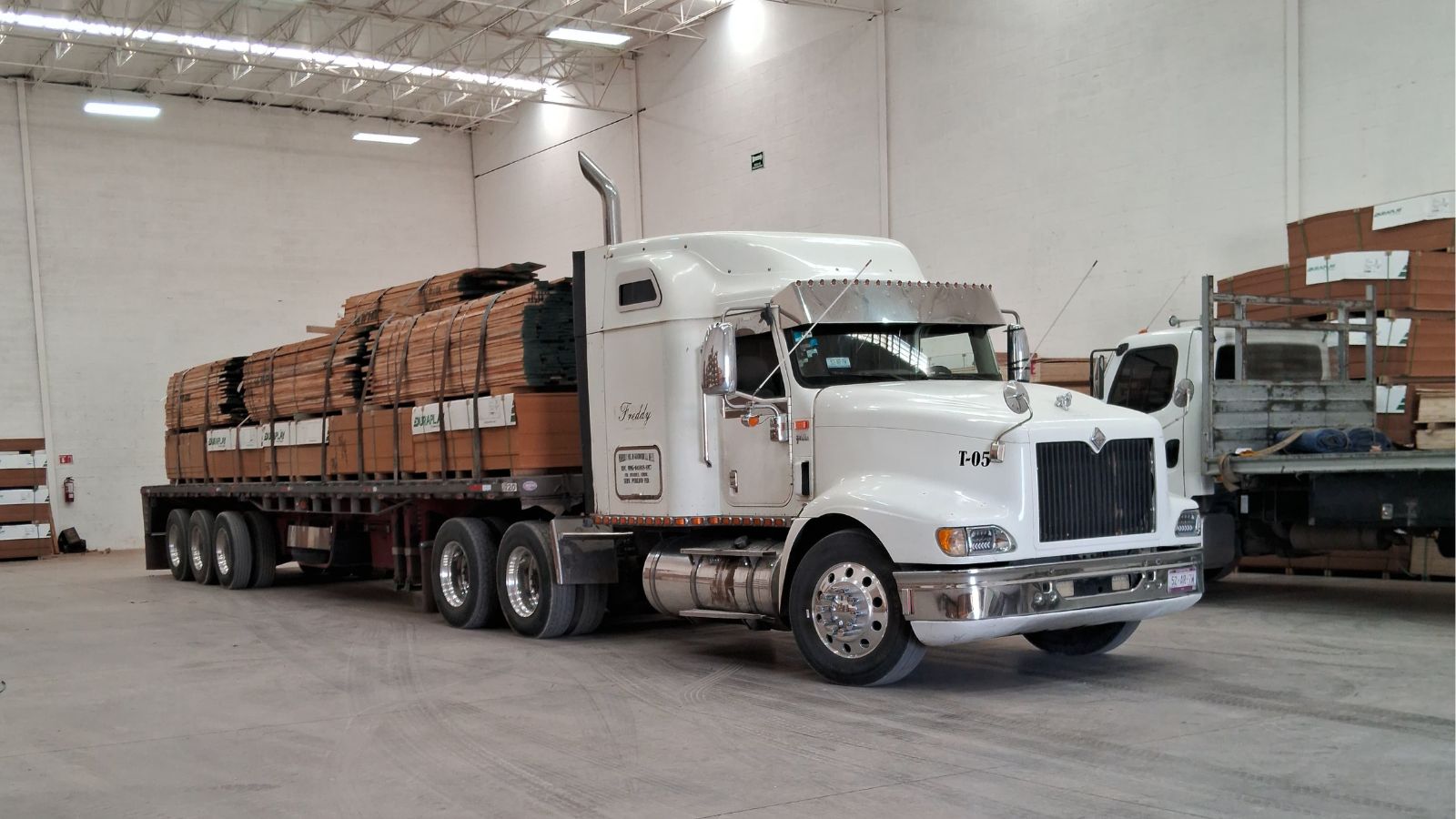 Camion con carga